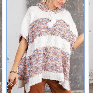 Kori Hooded Cape Sweater, S/M